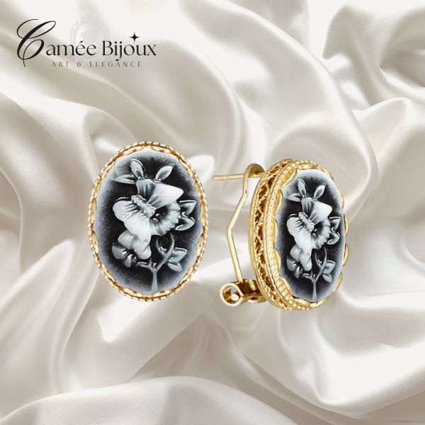 Boucles d'oreilles camée Papillon Ovale couleur Or