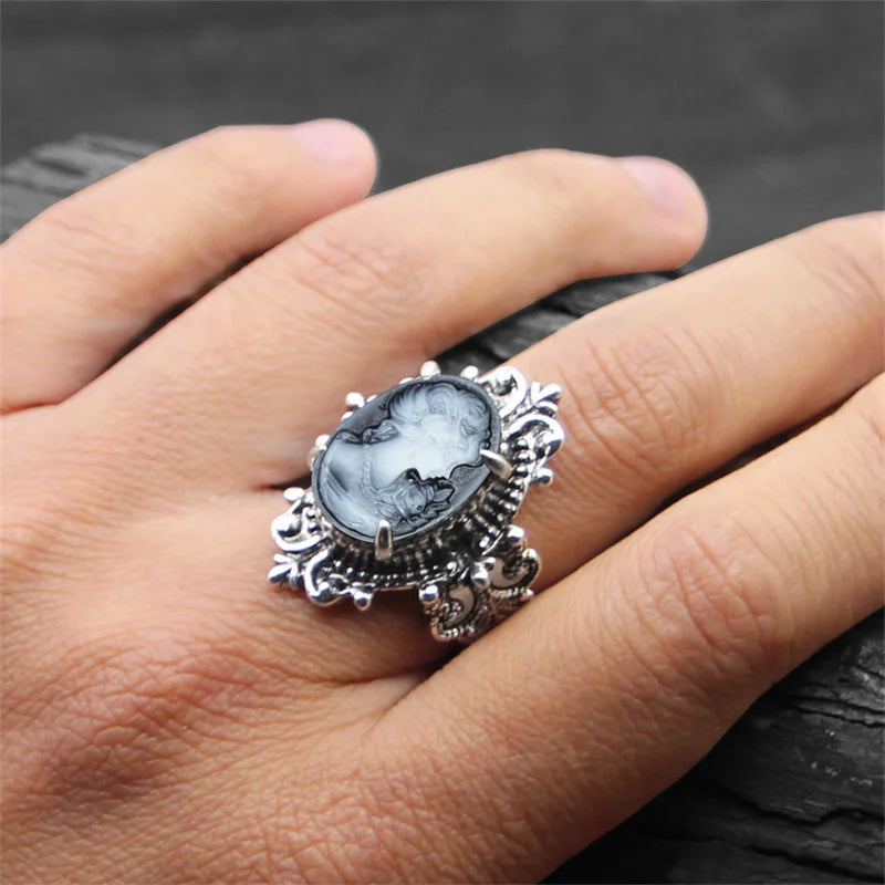 Bague camée vintage Lady Queen pour femme ( 6 couleurs au choix )