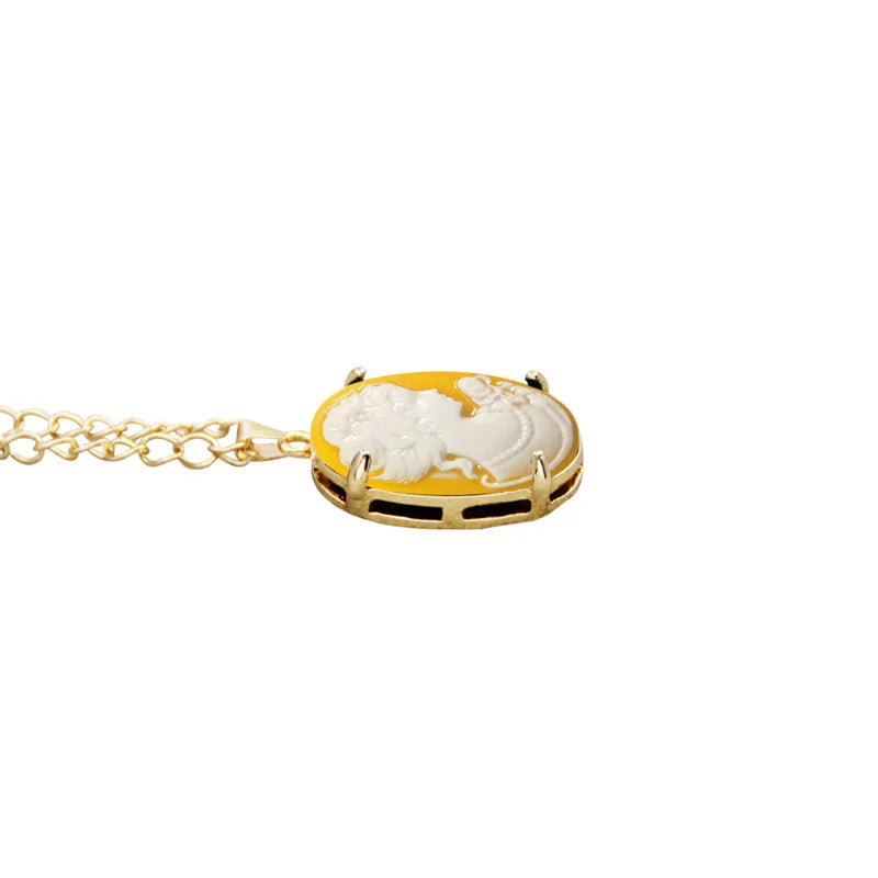 Collier Pendentif Camée "Griffe Royale" ( 9 couleurs disponibles )