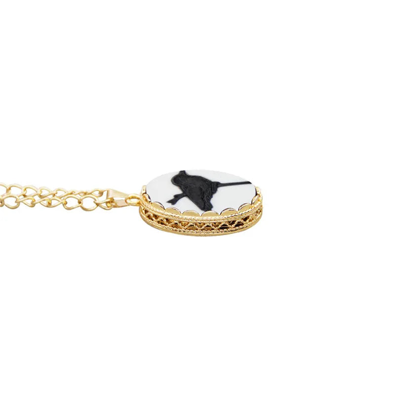 Collier Pendentif Camée "Vol d'Oiseaux" pour Femmes