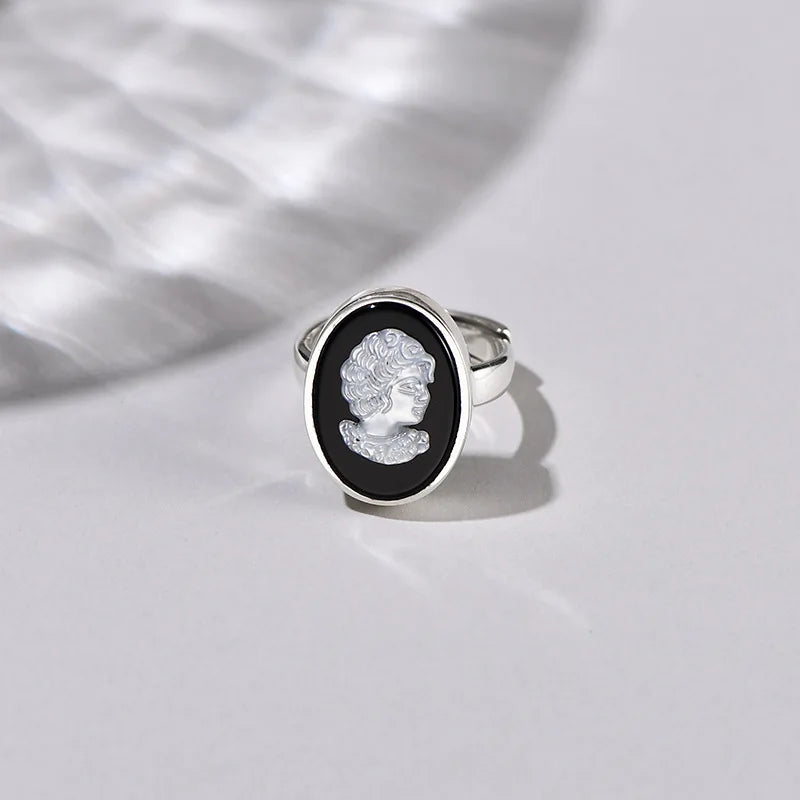 Bague camée Portrait en onyx noir et argent sterling 925