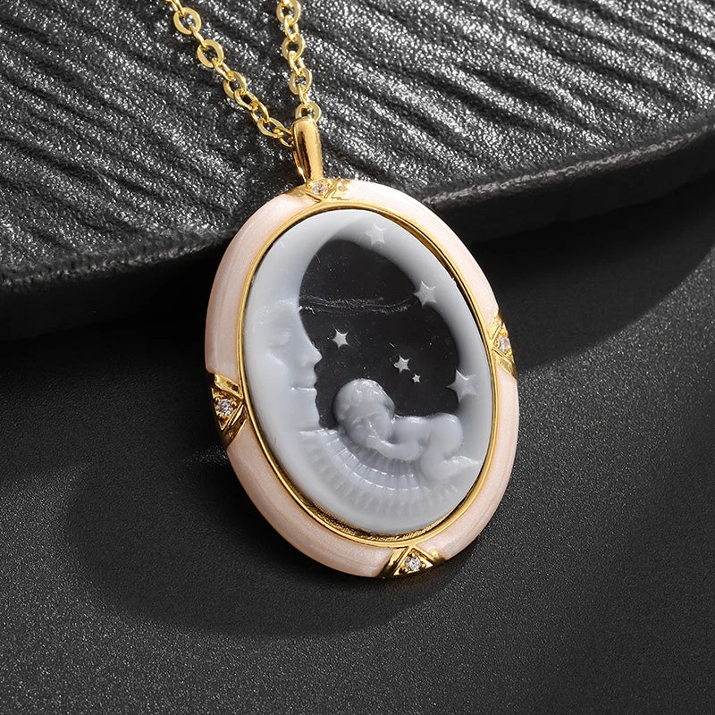 Collier et pendentif Camée onyx "Ange Lune" pour Femmes