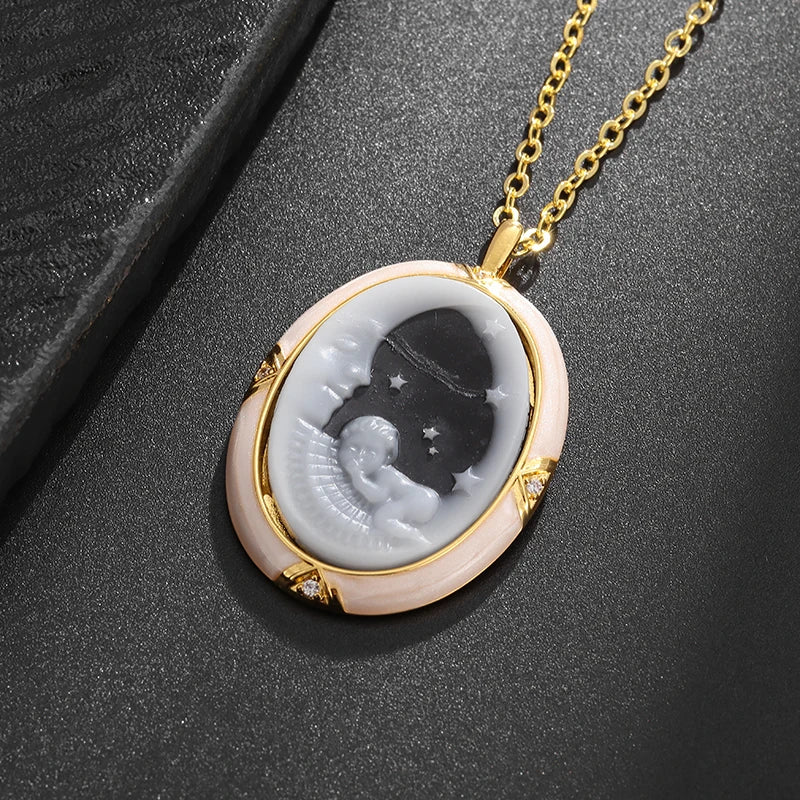 Collier et pendentif Camée onyx "Ange Lune" pour Femmes