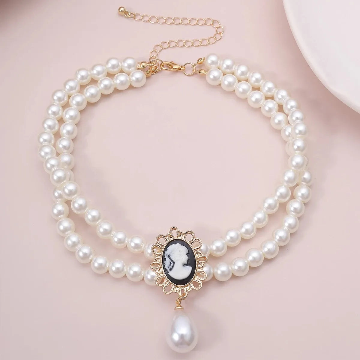 Collier et pendentif camée Choker Élégant imitation perles pour Femme