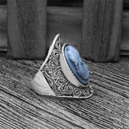 Bague camée reine ovale pour femmes - bijou vintage avec fleur creuse en argent vieilli